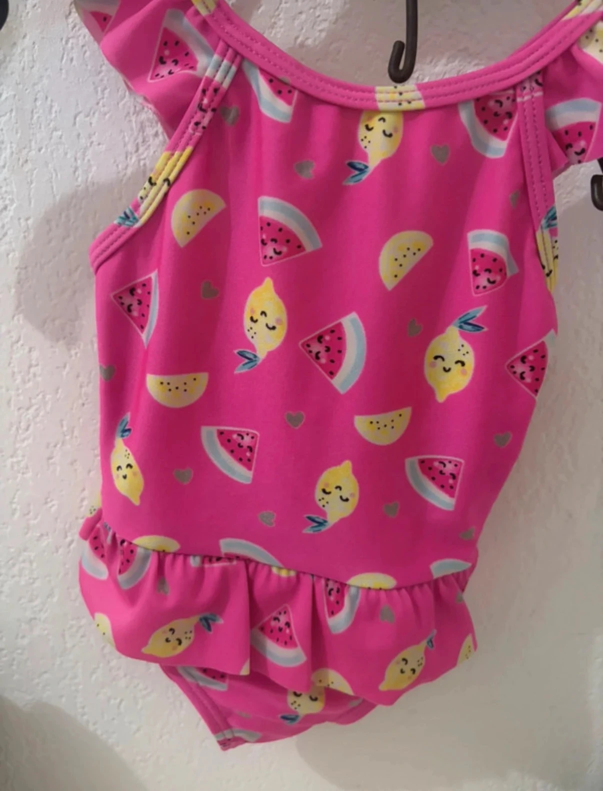 Maiô de 1 peça rosa com estampa de frutas melancia e limões - tamanho 9/12 meses (80 cm) – photo 3